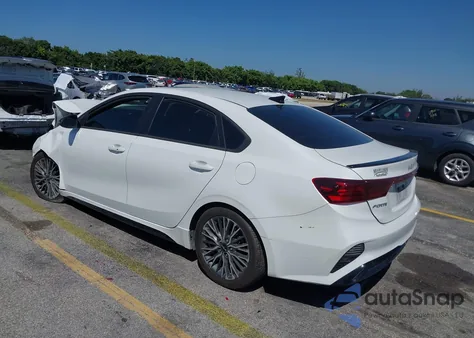 2022 Kia Forte Gt-Line из США, поврежденный, VIN 3KPF54AD6NE484646